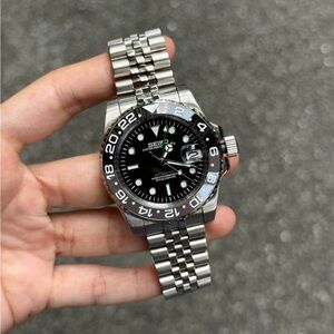 Seiko Mod: Bruce Wayne GMT
